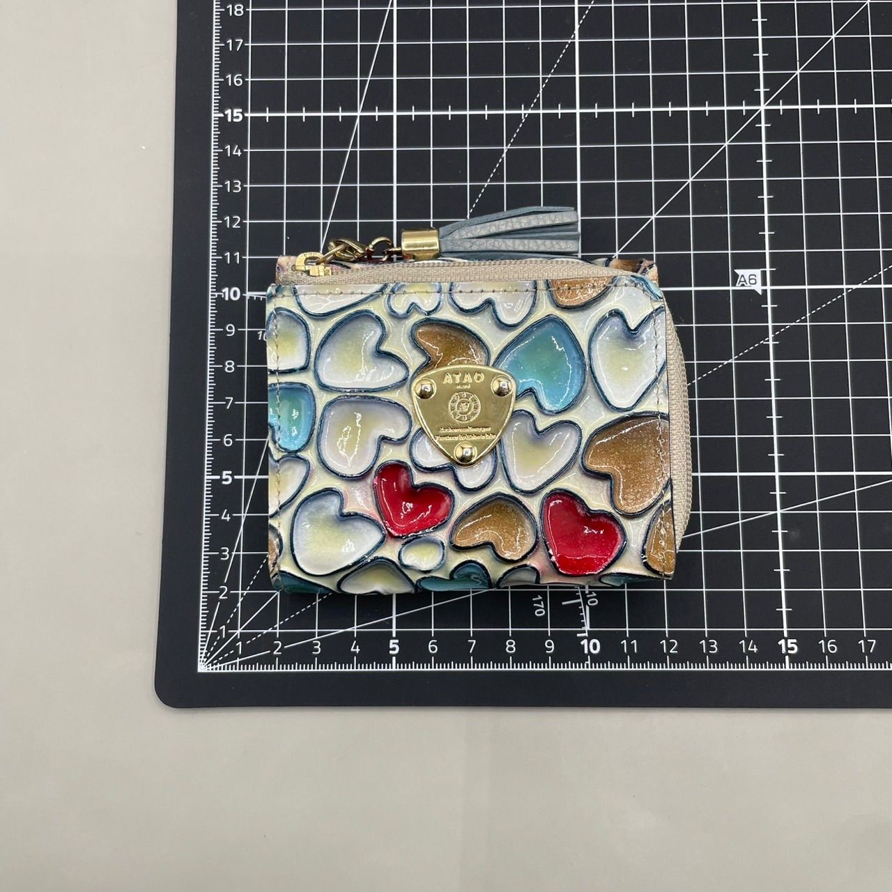 良品 ATAO アタオ 三つ折り財布 ミニ財布 ワルツ ハッピーヴィトロ 