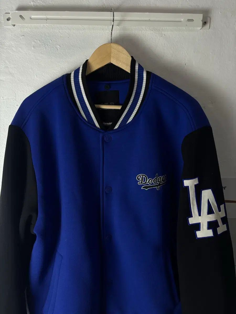 MLB MA-1ジャケット