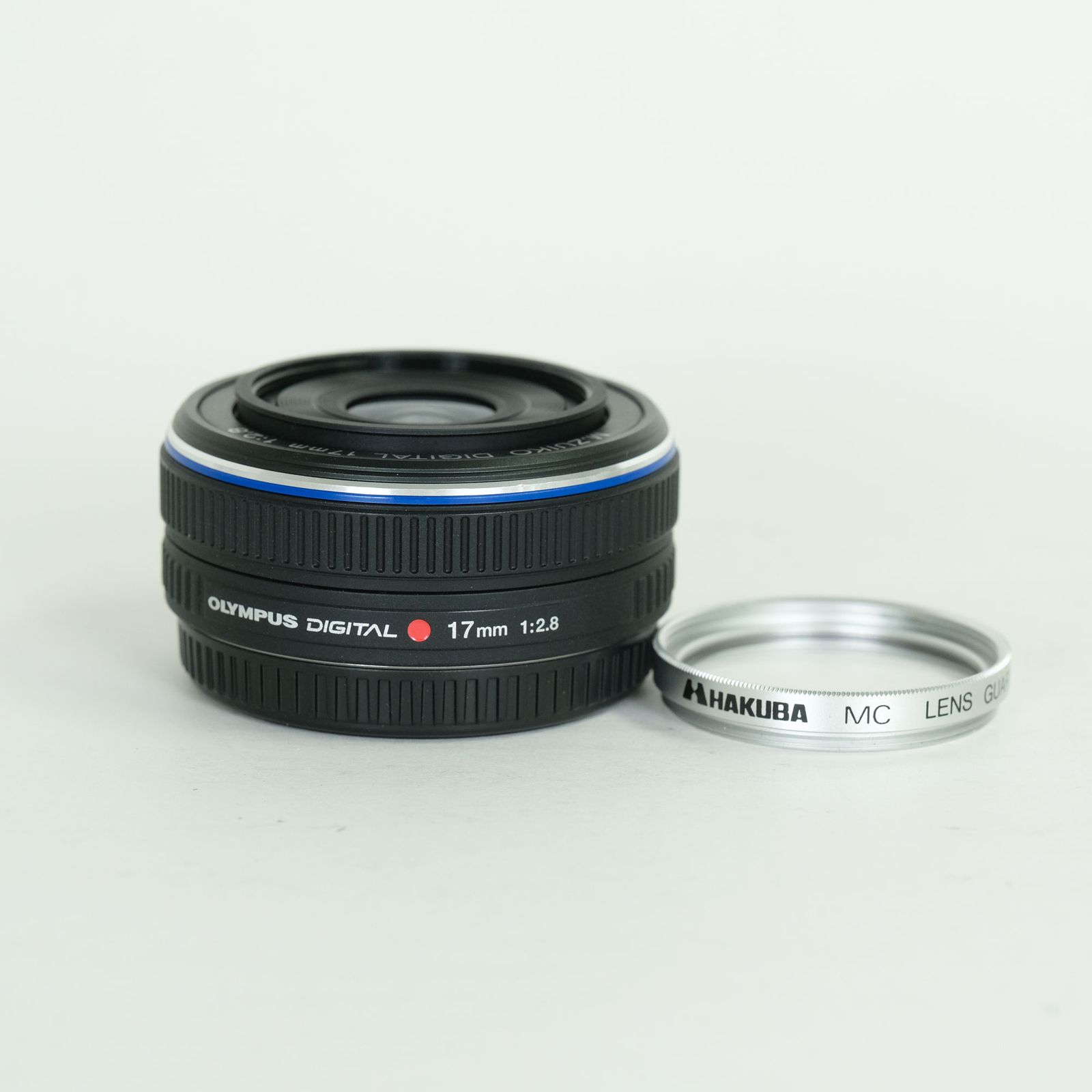 [상태 양호 | 필터 포함] 올림푸스 M.ZUIKO 디지털 17mm F2.8 블랙 | 마이크로 포더스 마운트