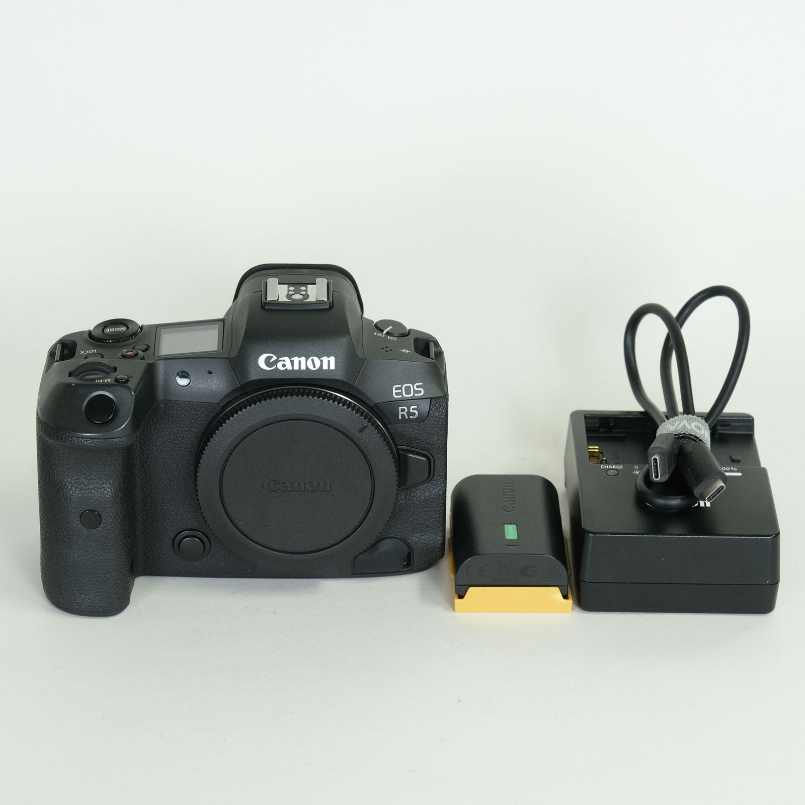 【中身リフレッシュ済】Canon EOS R5｜シャッター数僅か7,517回 良品 | シャッター数81,710回] Canon EOS R5 | Canon RFマウント