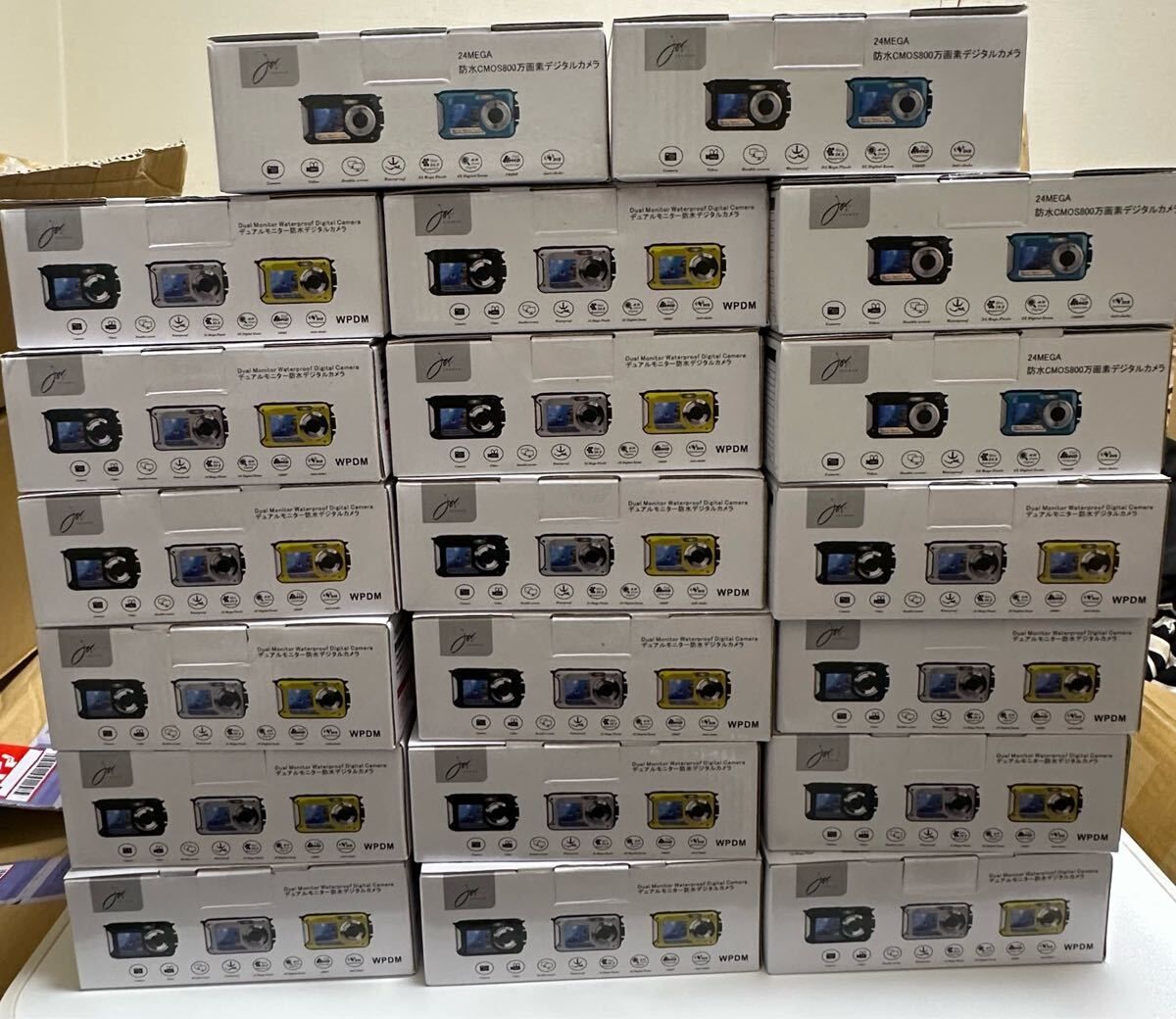 ジョワイユ joyeux デュアルモニター 防水デジタルカメラ 未使用品