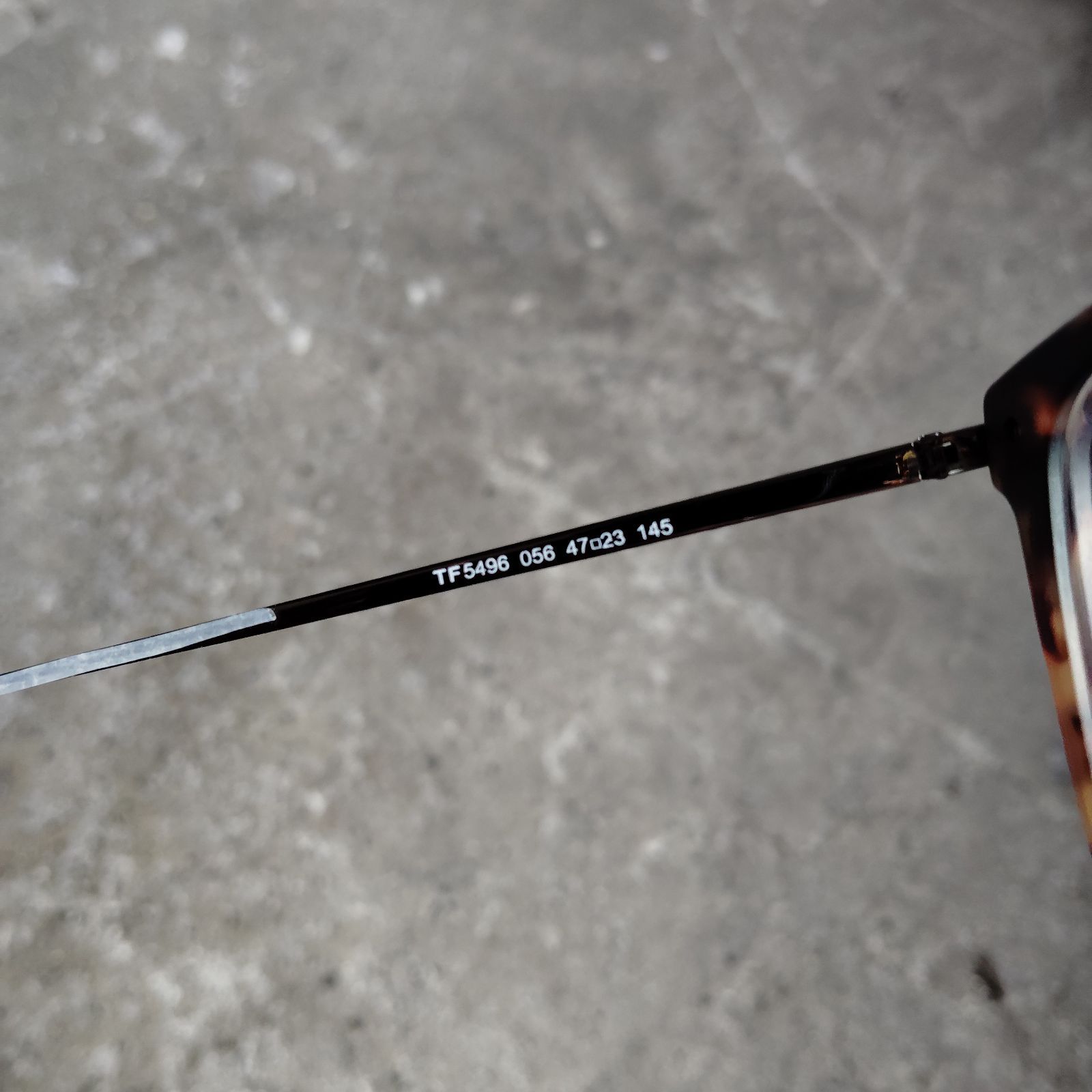 TOM FORD TF5496 ウェリントン 鼈甲 トムフォード 眼鏡 メガネ べっ甲