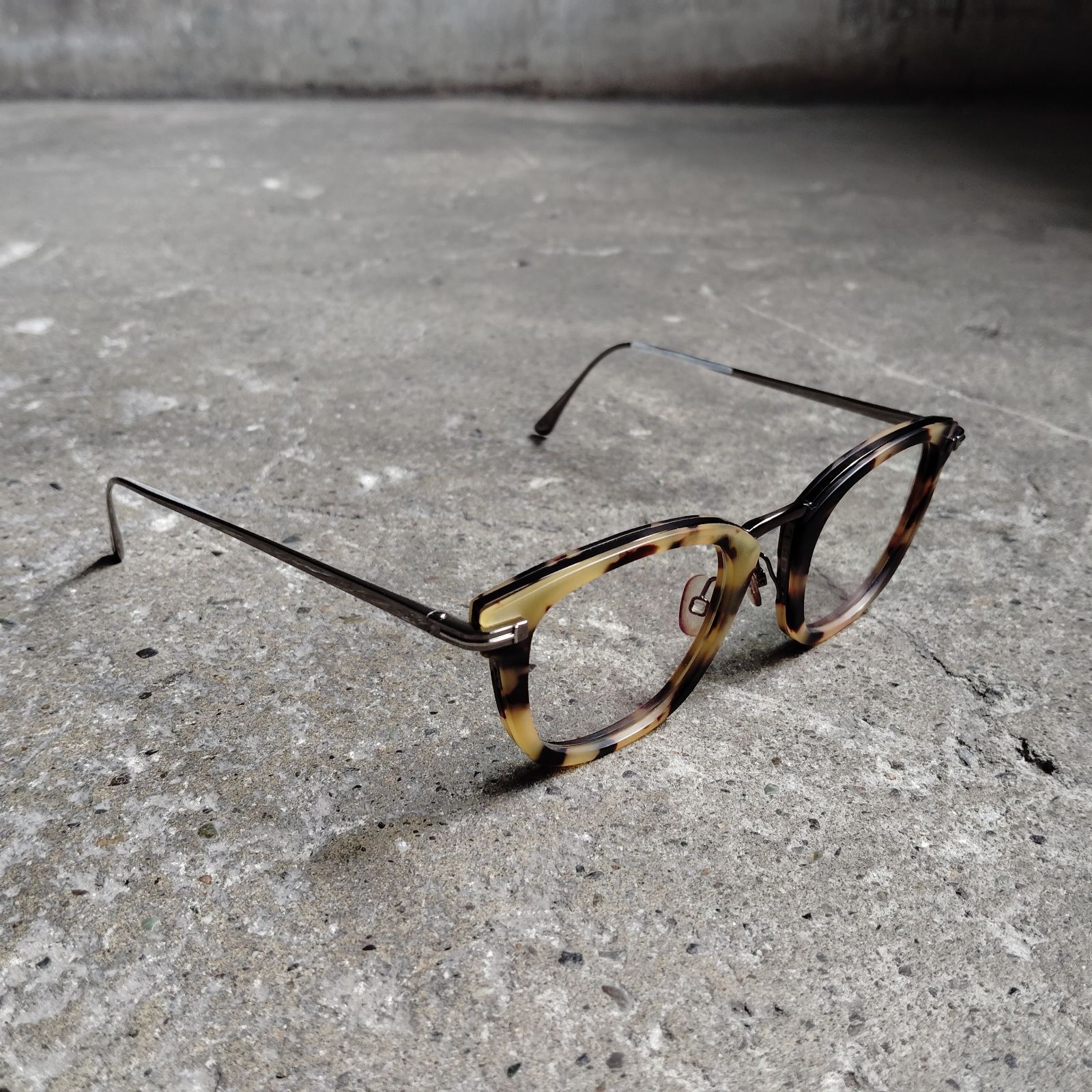 TOM FORD TF5496 ウェリントン 鼈甲 トムフォード 眼鏡 メガネ べっ甲