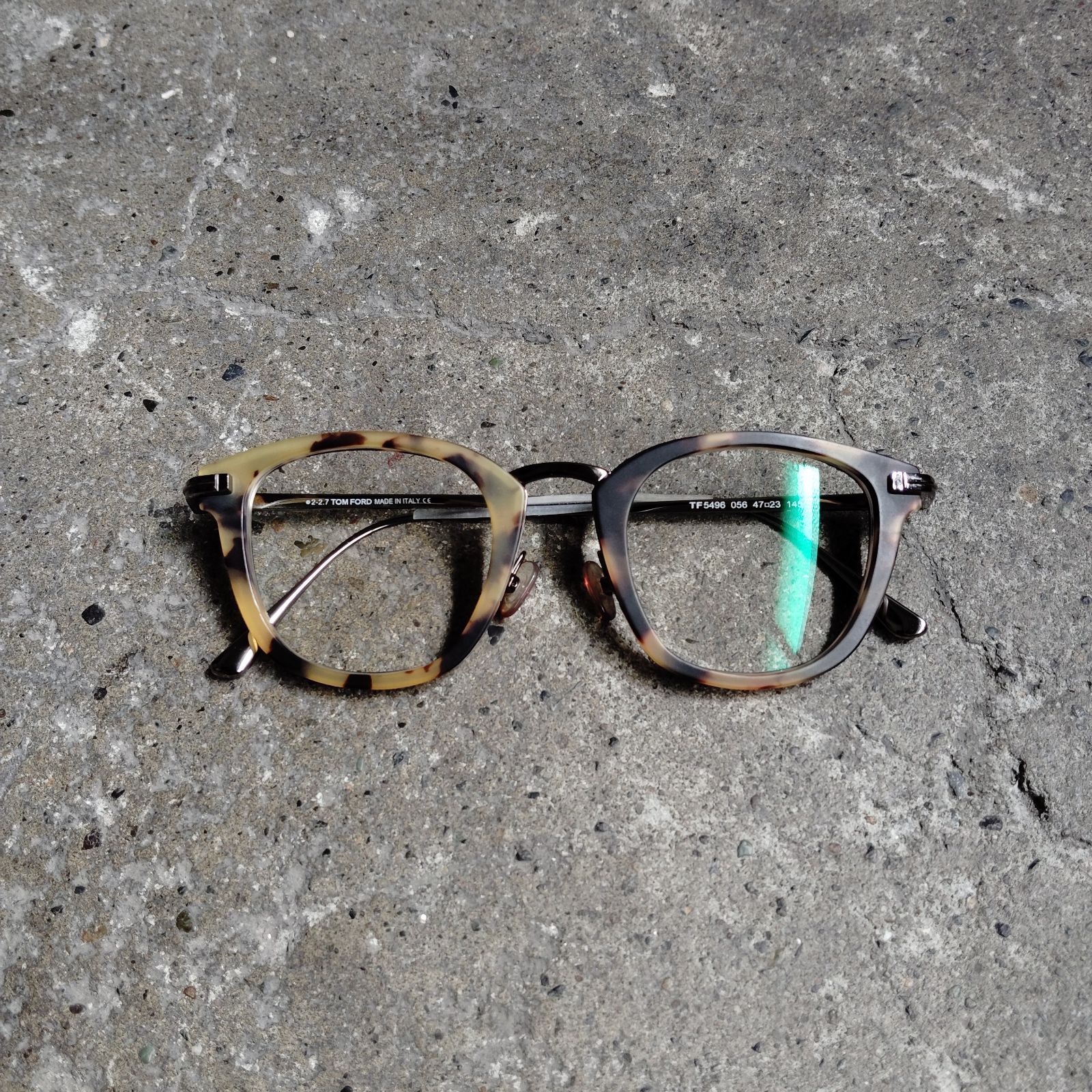 TOM FORD TF5496 ウェリントン 鼈甲 トムフォード 眼鏡 メガネ べっ甲