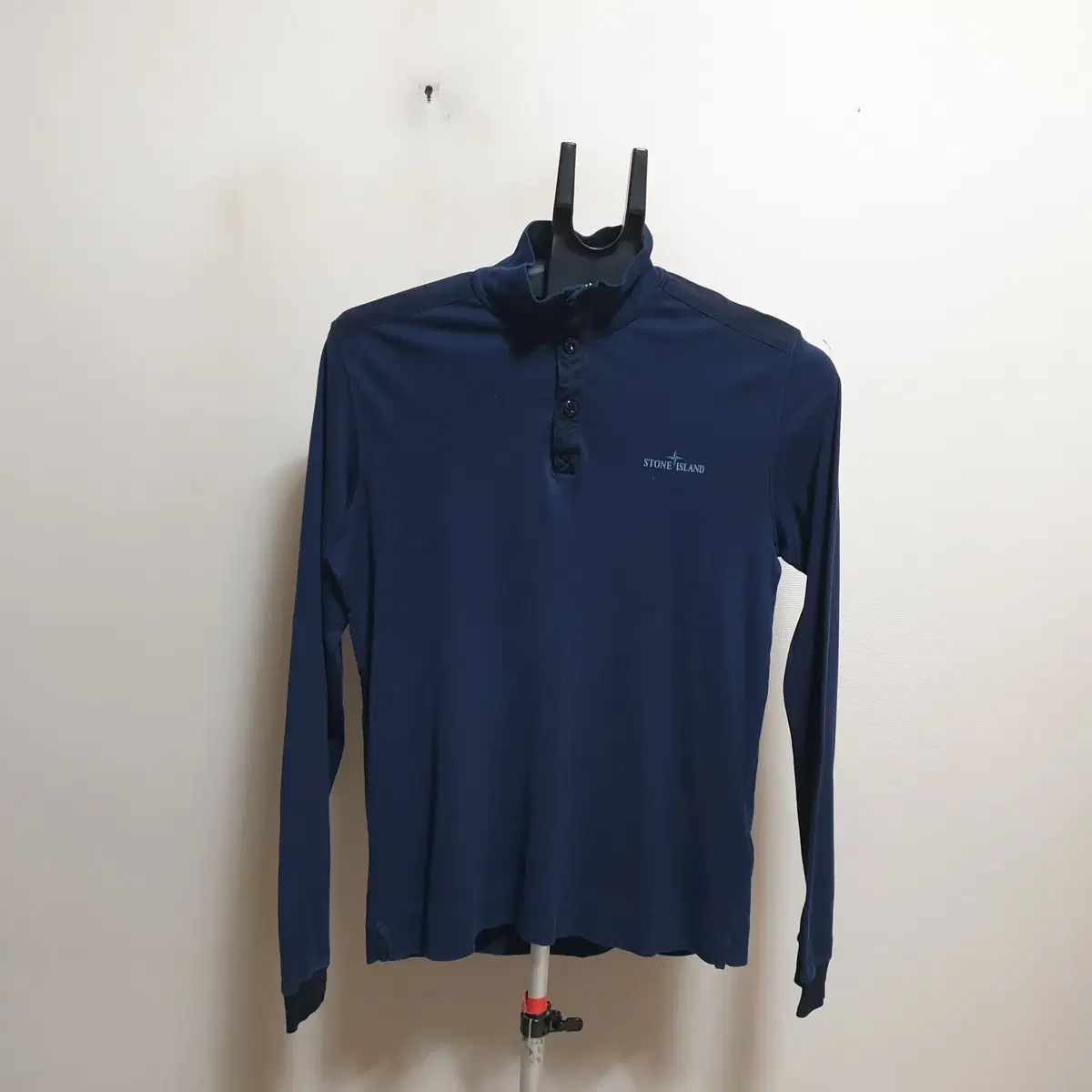 STONE ISLAND ストーンアイランド 長袖Tシャツ / 95