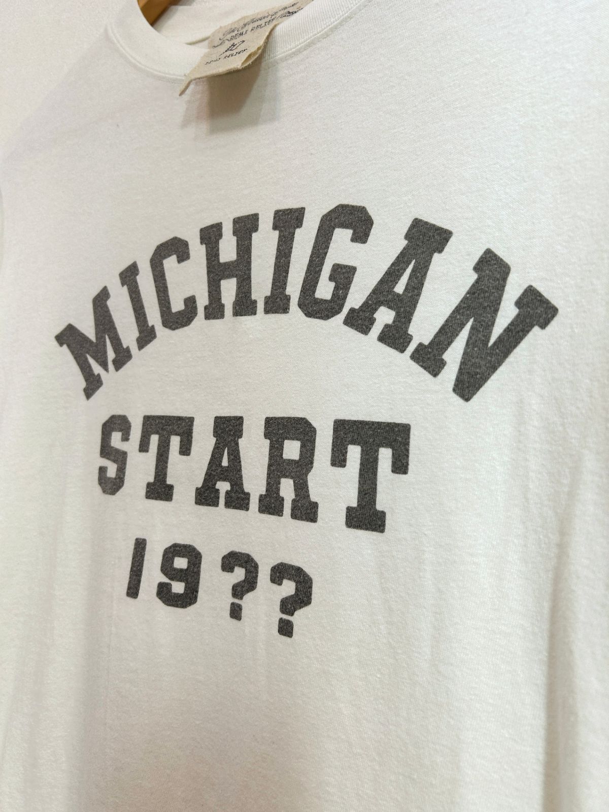 REMI RELIEF (M) MICHIGAN START レミレリーフ 半袖Tシャツ 白 K5-132 
