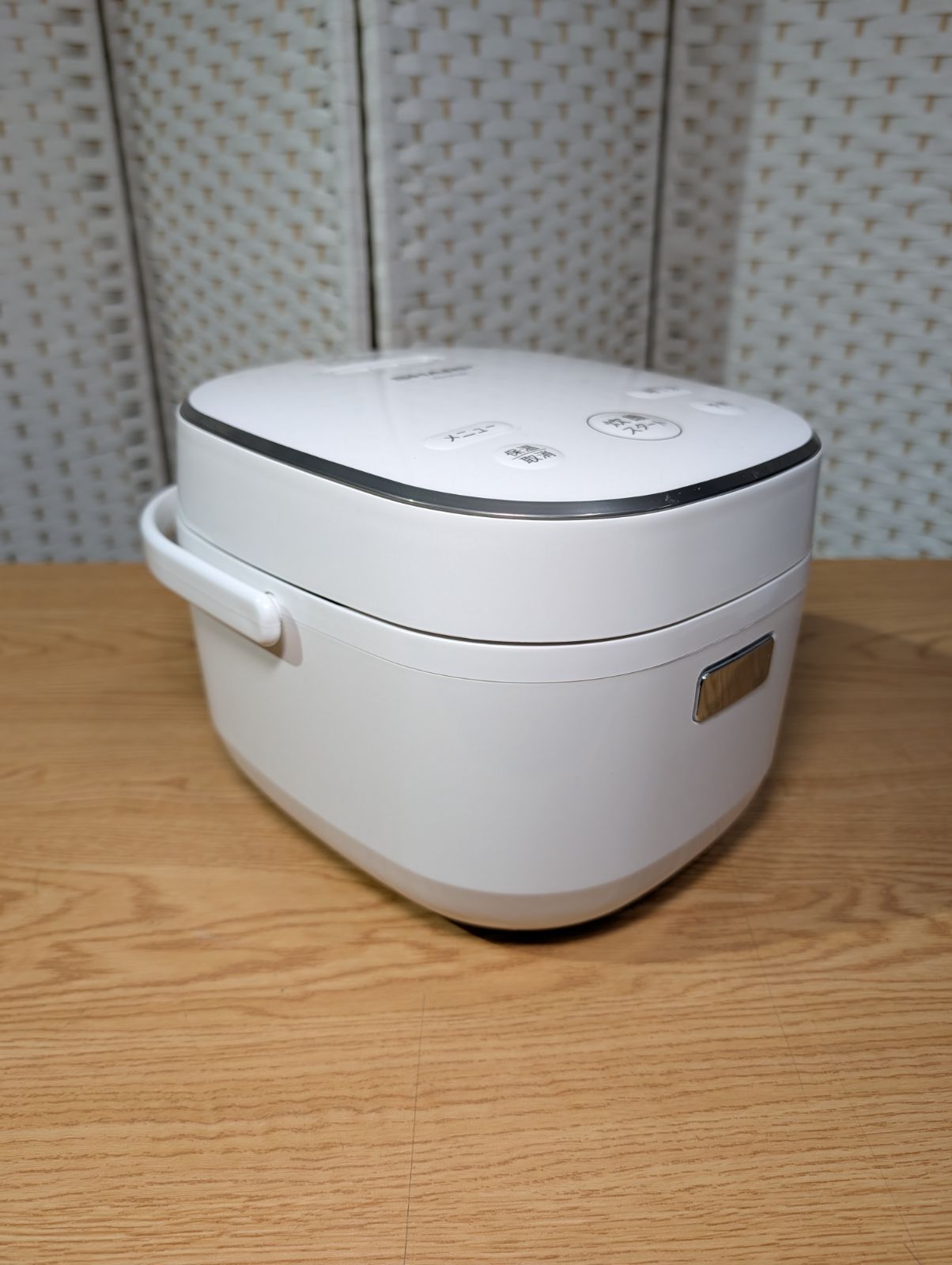 SHARP ジャー炊飯器 3合炊き 2025年製 KS-CF05B-W - メルカリ