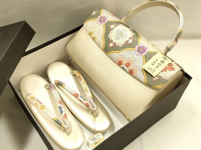 平和屋着物○和装小物 和装バッグ・草履セット 手刺繍 ハンドバッグ 本