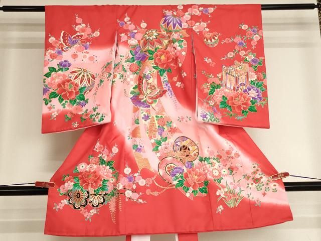 平和屋着物[]お宮参り　女の子　祝着　産着　初着　のしめ　手毬花蝶文　暈し染め　金彩　AABI2725ja