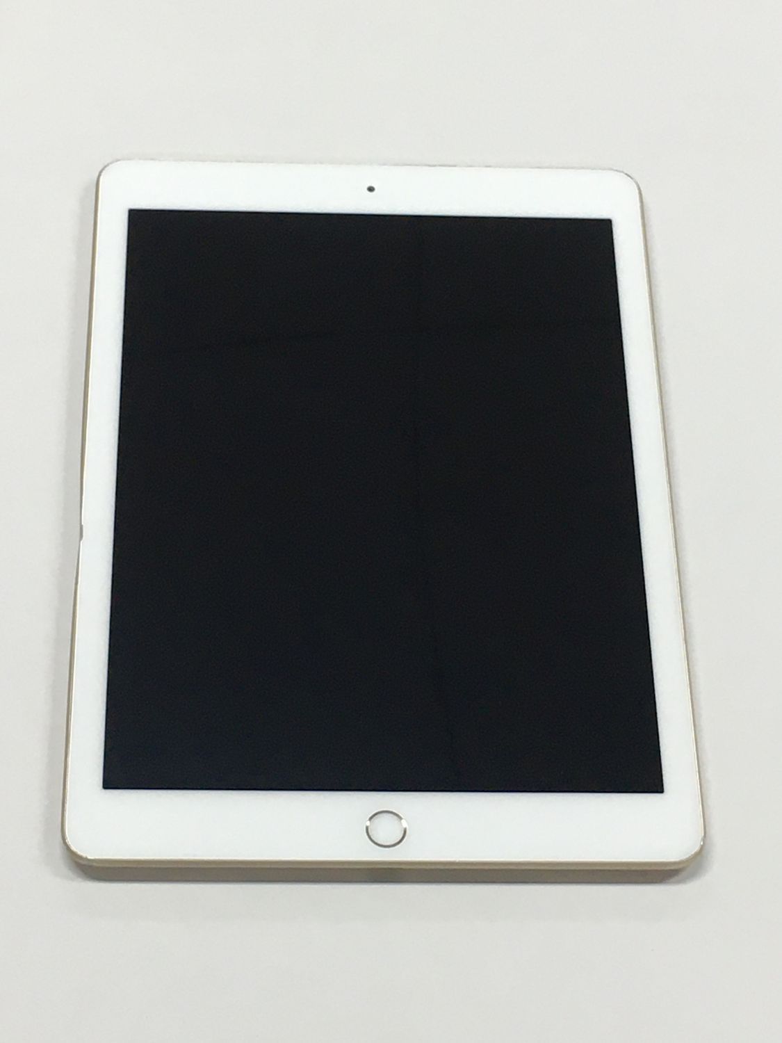 電池87％ Apple iPad 第5世代 WiFiモデル 128GB ゴールド【動作確認