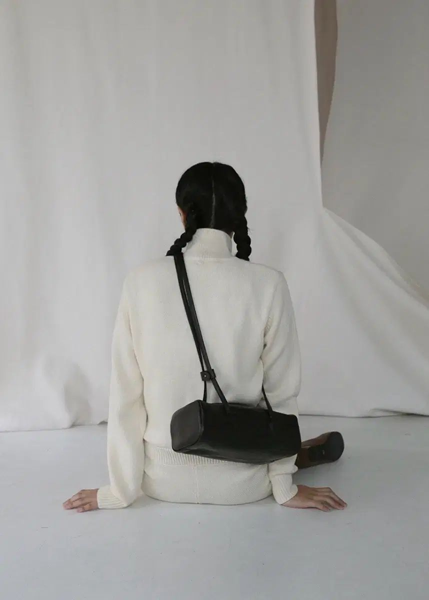 YURT トム バッグ ブラック