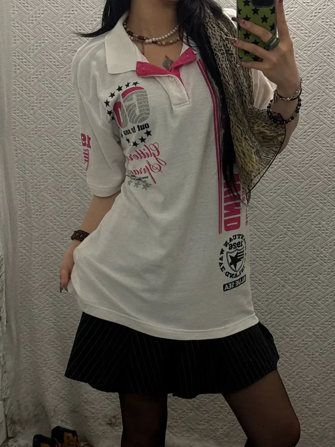 Y2K オールドスクール レトロ ギャル Kitsch グリッター プリンティング KARA（カラ） 半袖T K0268