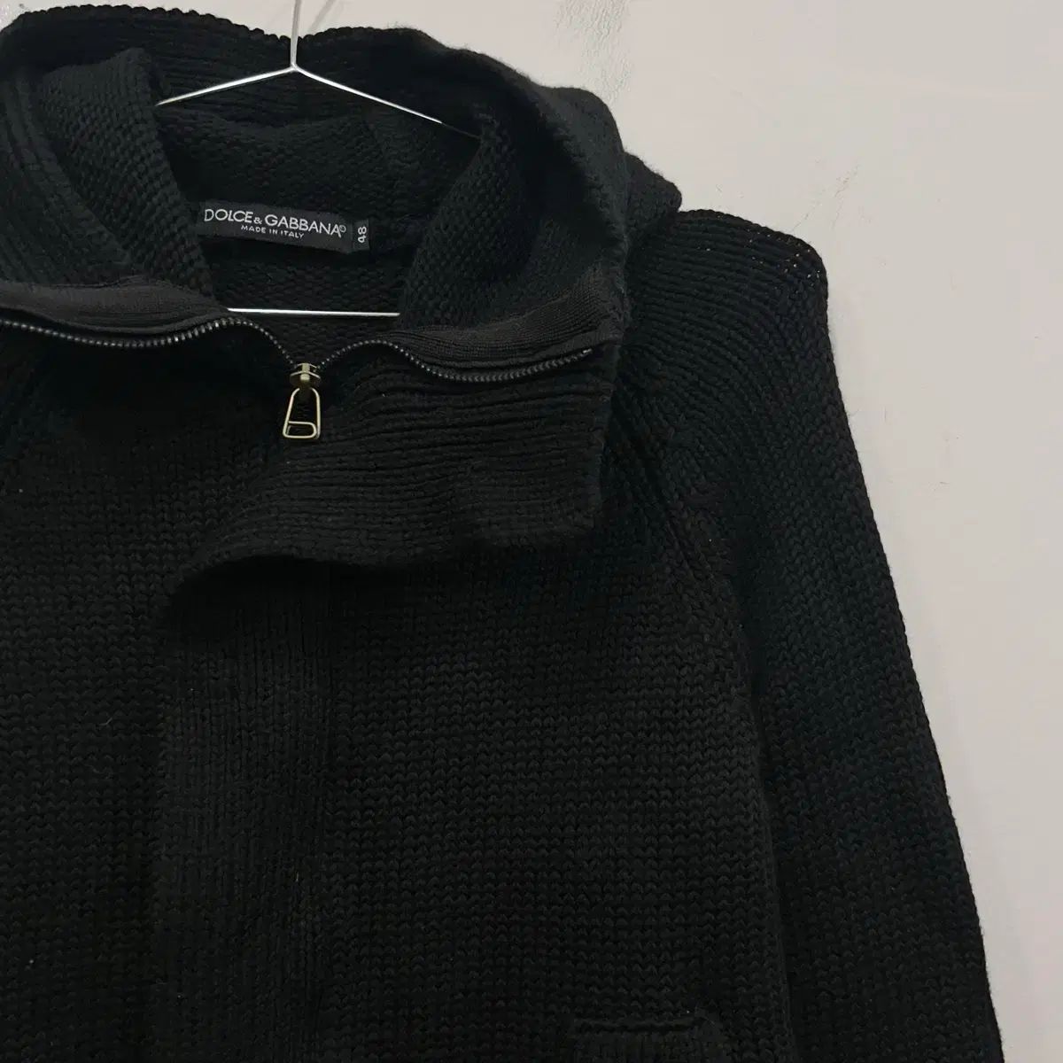 Dolce&Gabbana ドルチェ＆ガッバーナ アンド エル 肘当て WHO フード クロップド ニット ジップアップ