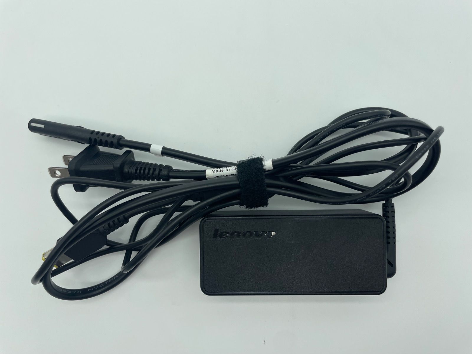 ThinkPad X250 / Intel Core i5-5300U / HDD512GB / メモリ8GB