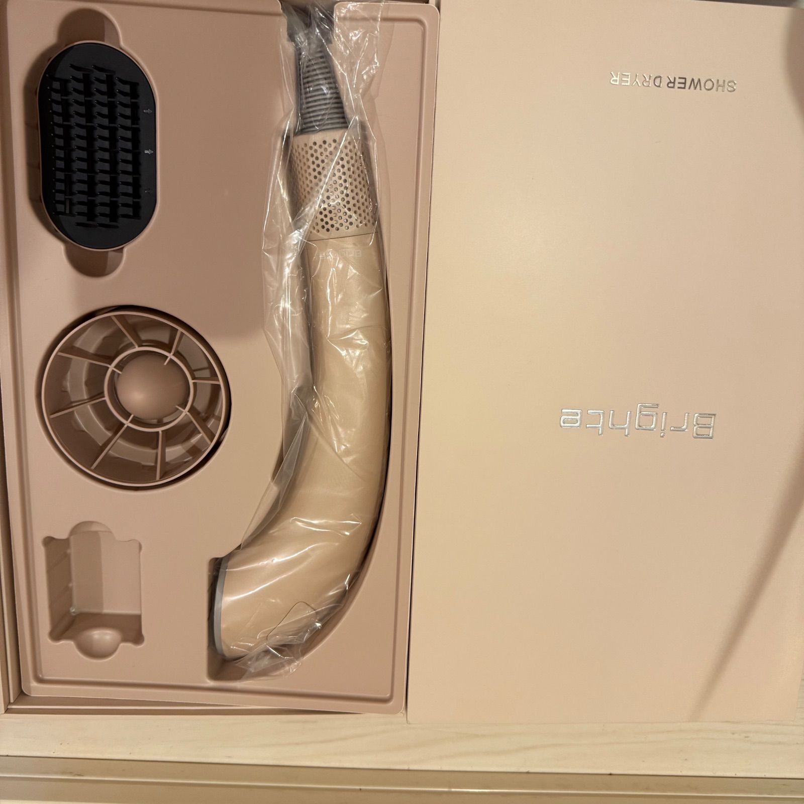 ゆ*う様 新品 Brighte SHOWER DRYER 限定 ピンク シャワー 初のカラー