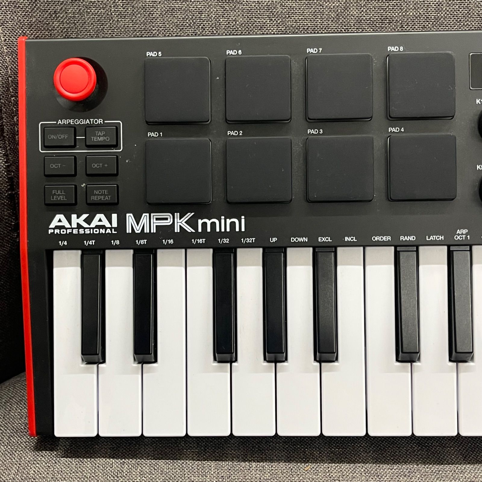 AKAI MPK 61 MIDIキーボード【ジャンク扱いにて】 NPA】ジャンク AKAI MPK mini アカイ MIDIキーボード - メルカリ