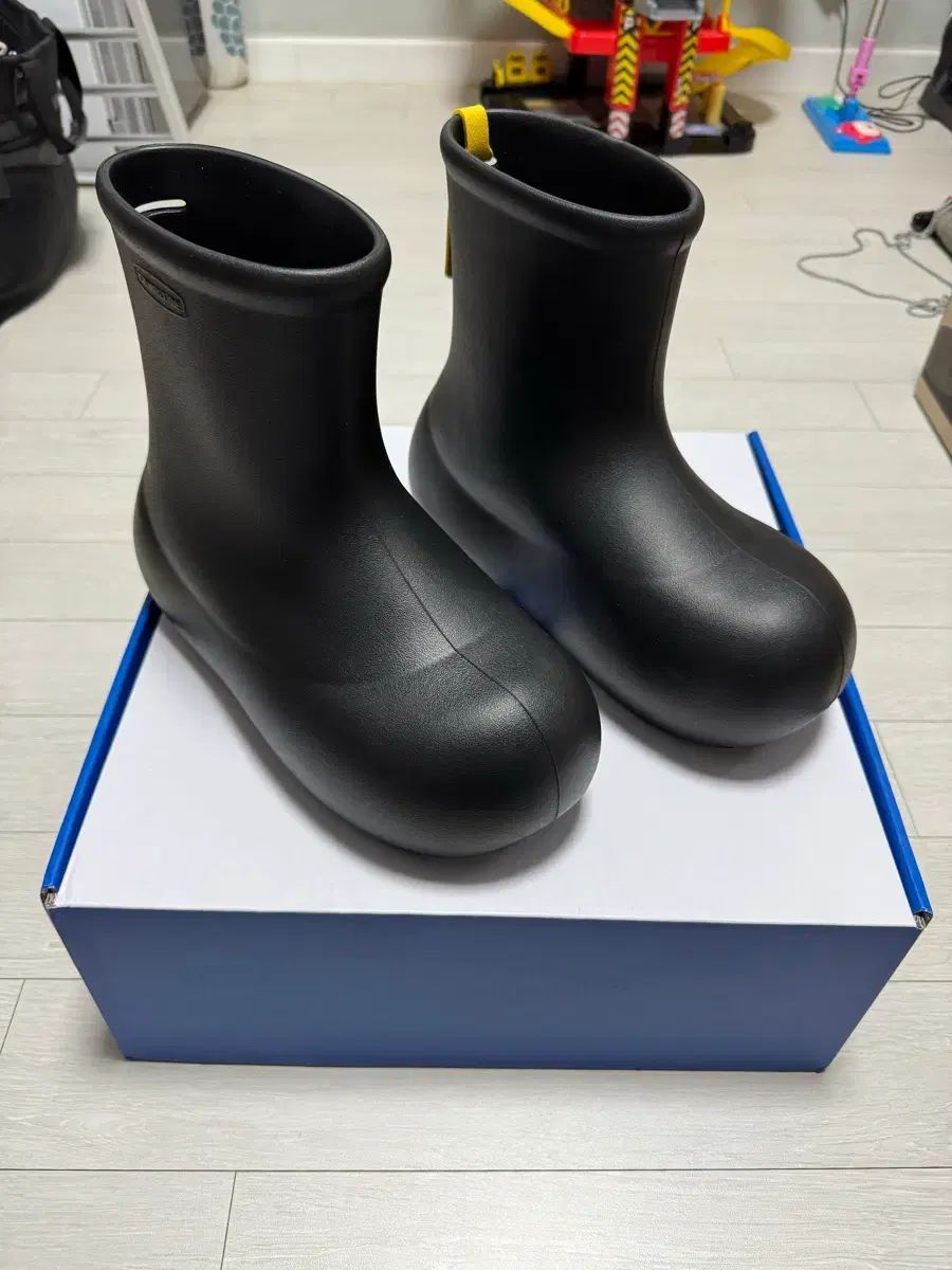 260 TAW&TOE(トーアンドトー) XERO(ゼロ)VITY マフ ブラック