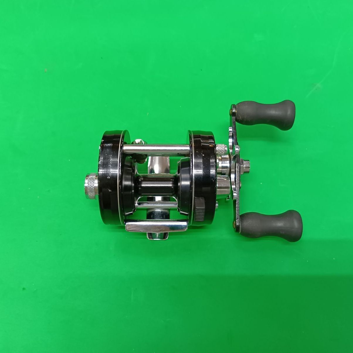【大宮宮原店 併売】アブガルシア アンバサダー 2500C 90-0 90-91 釣具いちばん館大宮宮原店