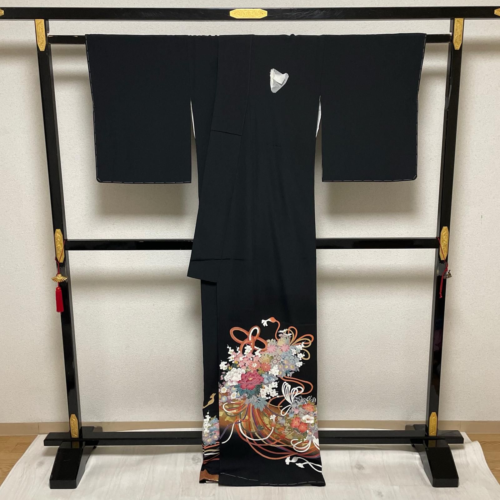 作家物 黒留袖 裄67.5 トールサイズ 豪華金彩 美しい花模様 着物 正絹