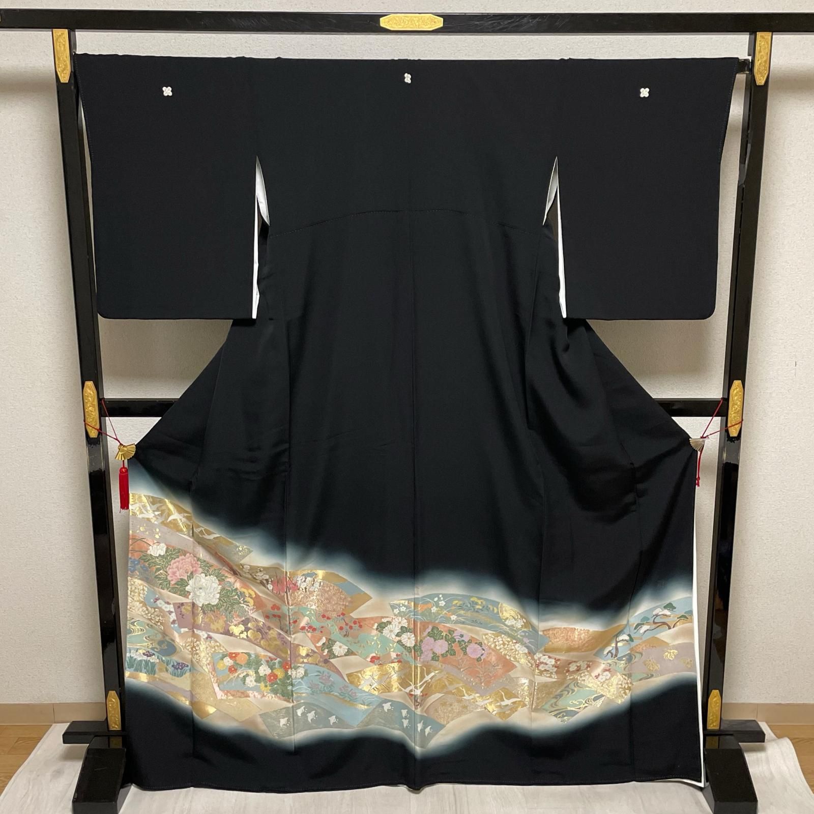 作家物 黒留袖 裄67.5 トールサイズ 花模様 千鳥 美しい織 着物 正絹