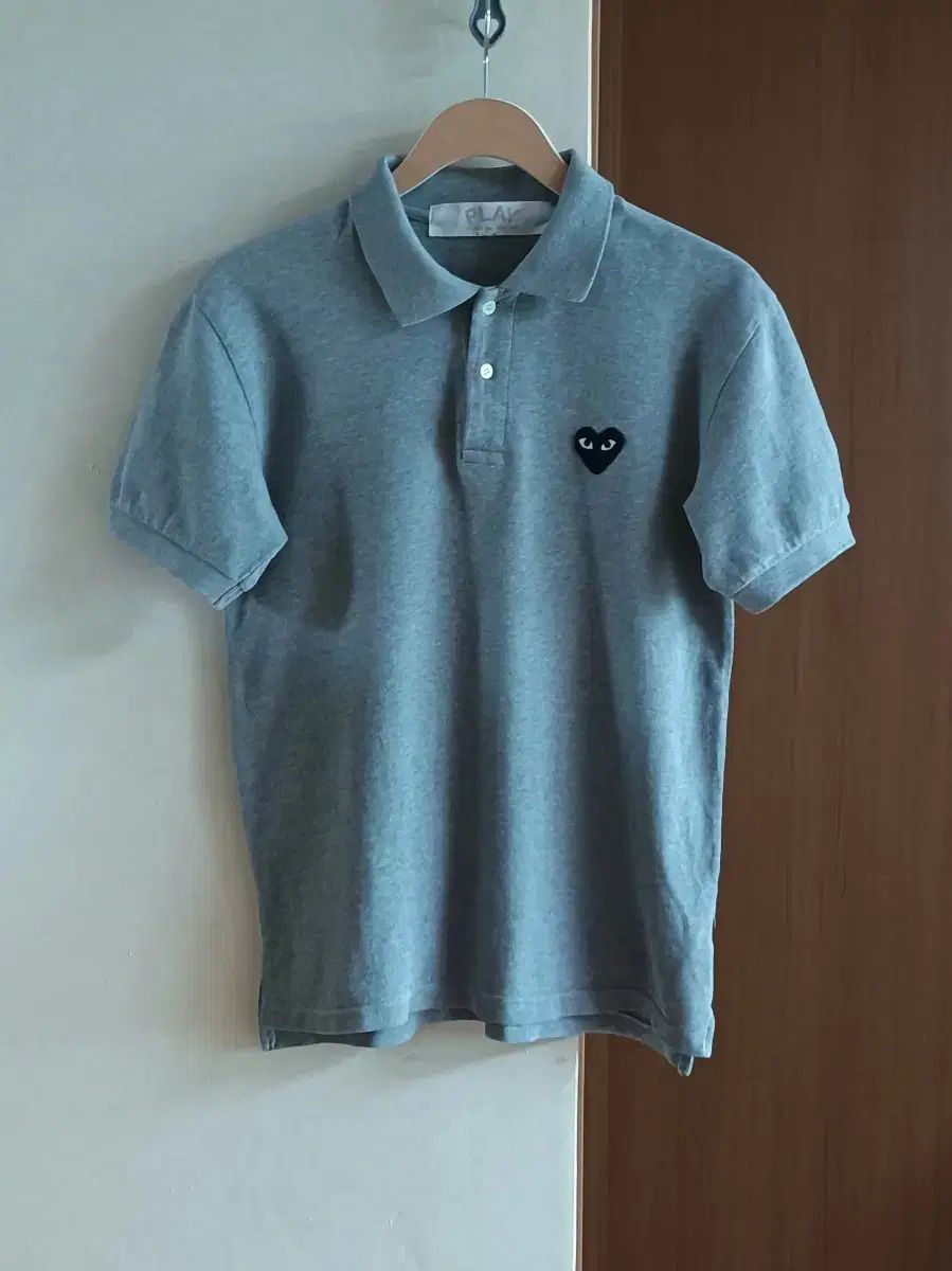 正規品) COMME des GARCONS PLAY グレー ブラック ハート 半袖 ポロTシャツ