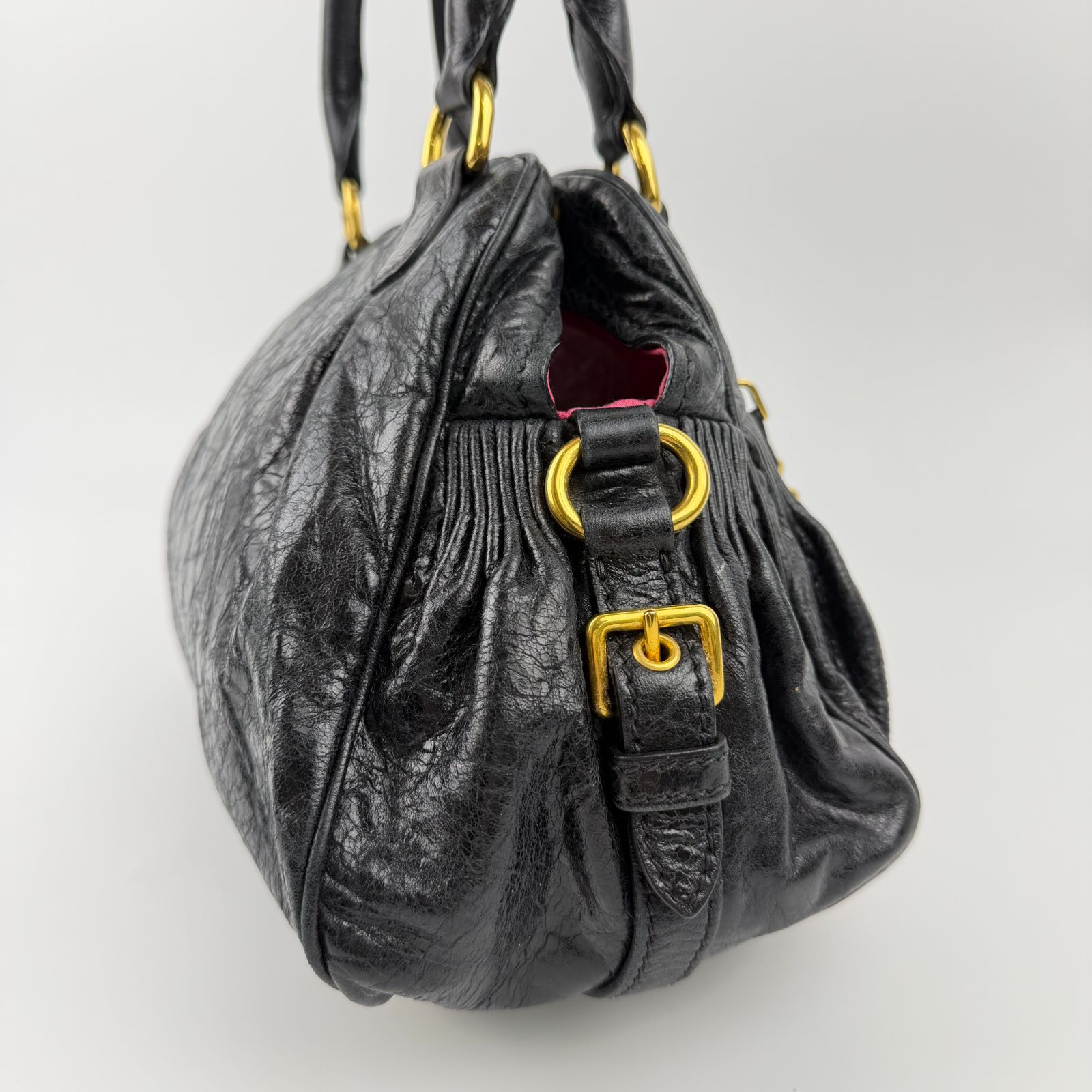 中古】MIU MIU ミュウミュウ ハンドバッグ レザー ブラック 金具
