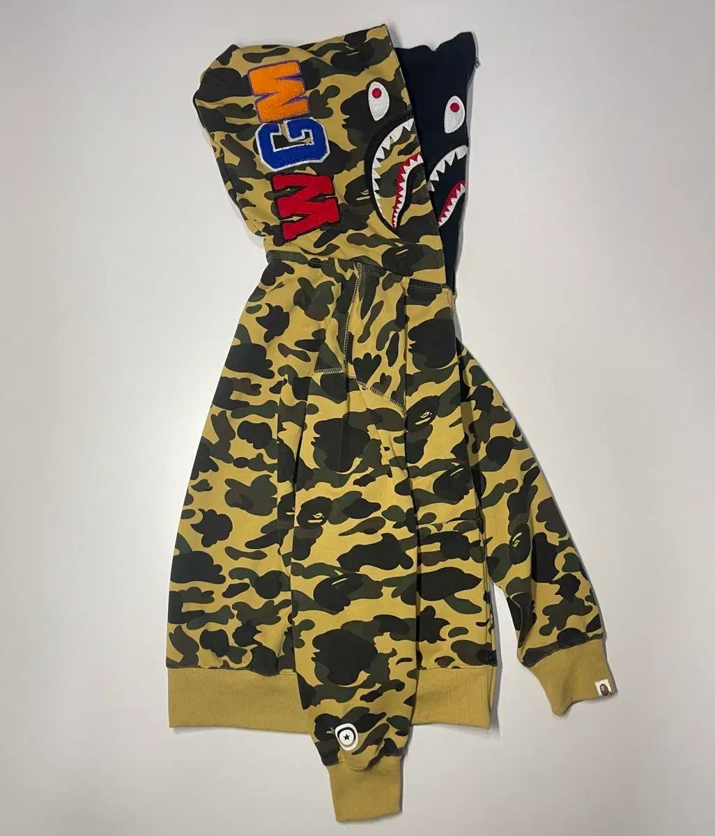 A BATHING APE イエローカモフラージュ シャーク ジップアップ