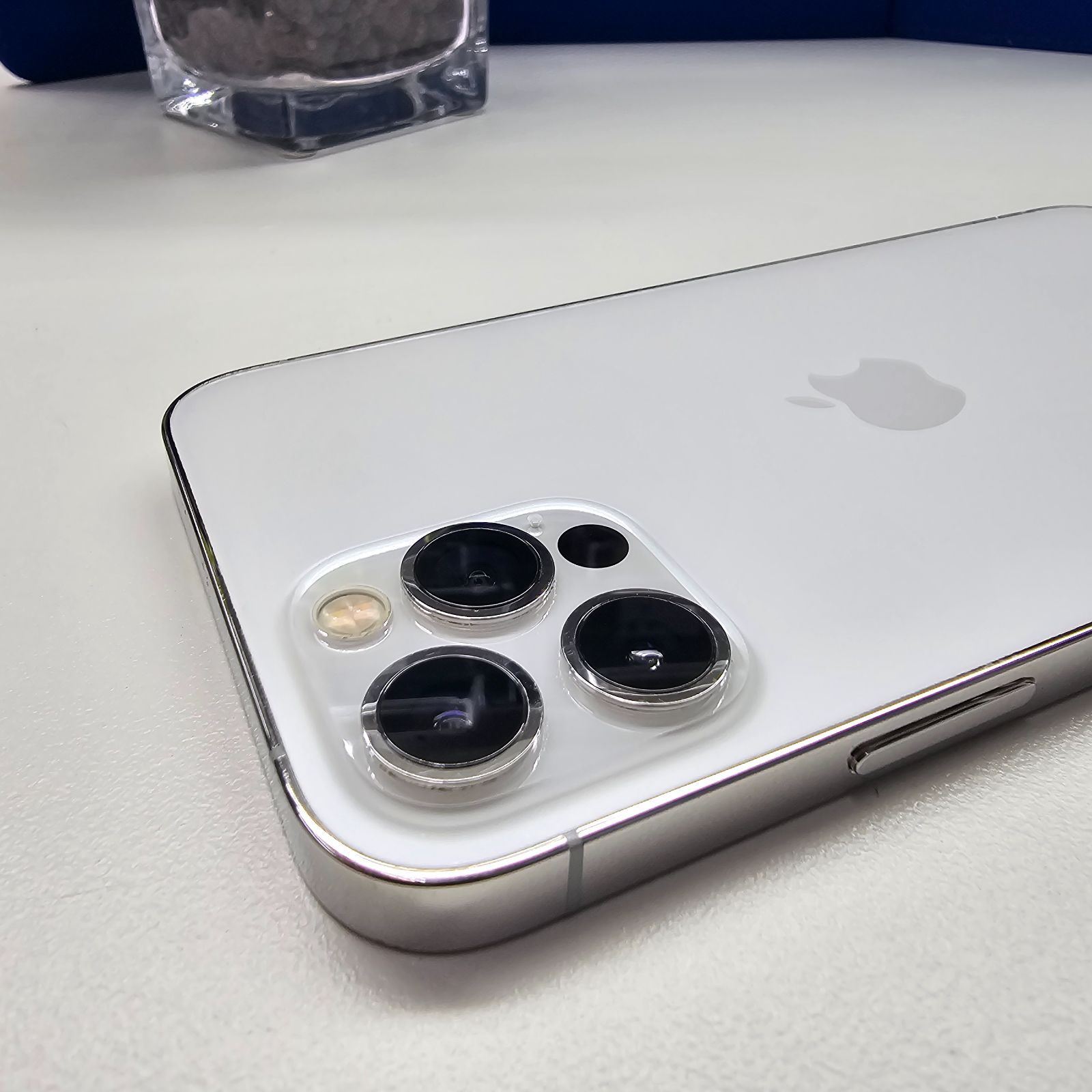 iPhone12Pro 128GB シルバー SIMフリー【新品バッテリー】- メルカリ