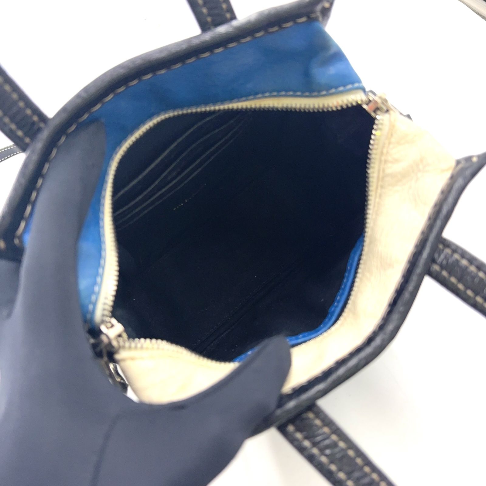新着】BALENCIAGA バザール ショッパー 2WAY ショルダー レザー
