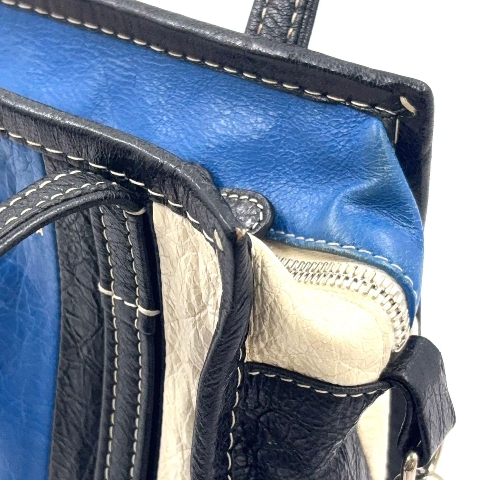 新着】BALENCIAGA バザール ショッパー 2WAY ショルダー レザー