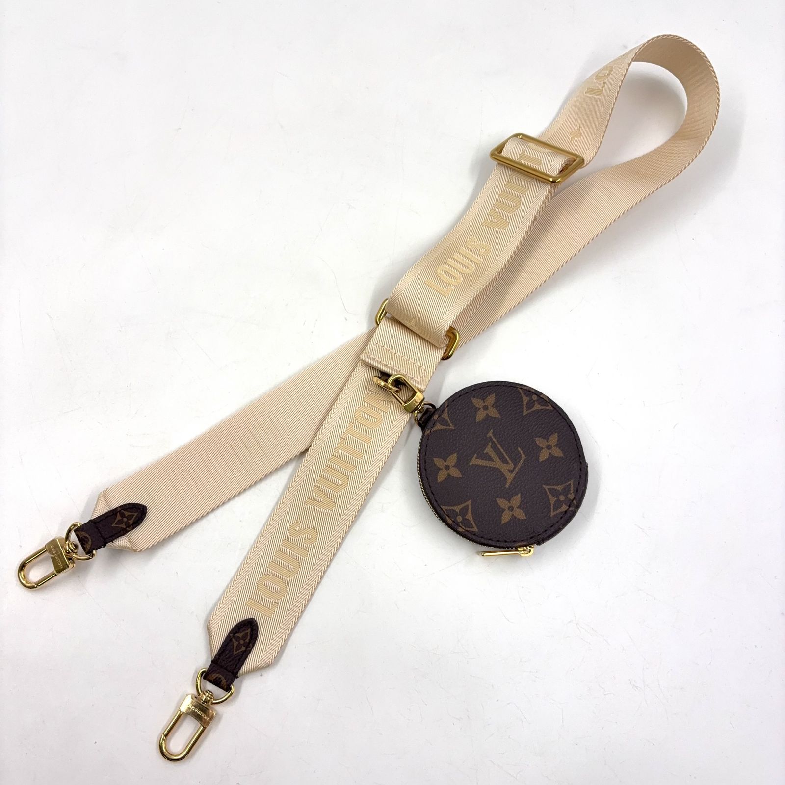 【新着】LOUIS VUITTON LVオンザゴー コインケース キャンバス アイボリー ショルダーストラップ ゴールド