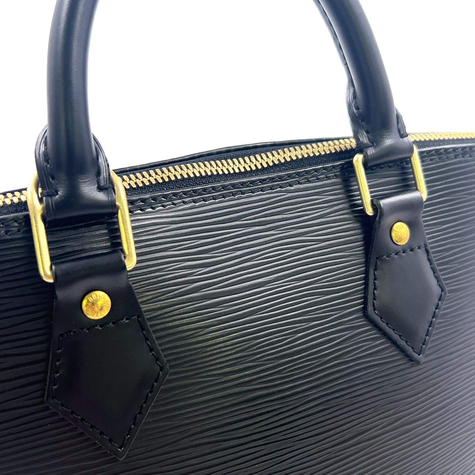 新着】LOUIS VUITTON アルマ エピ エピ ノワール レザー ブラック
