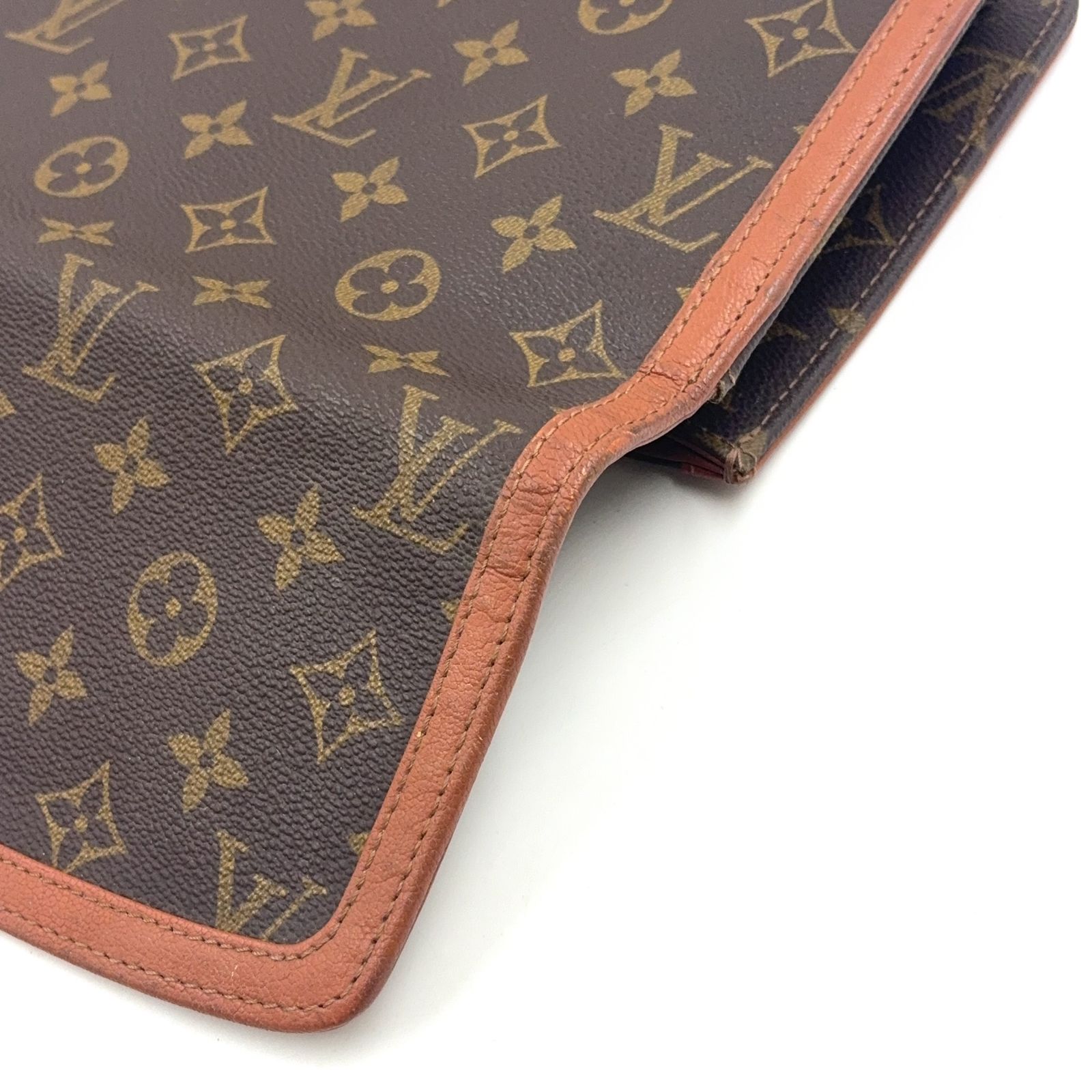 新着】LOUIS VUITTON ポシェットダムGM モノグラム モノグラム レザー