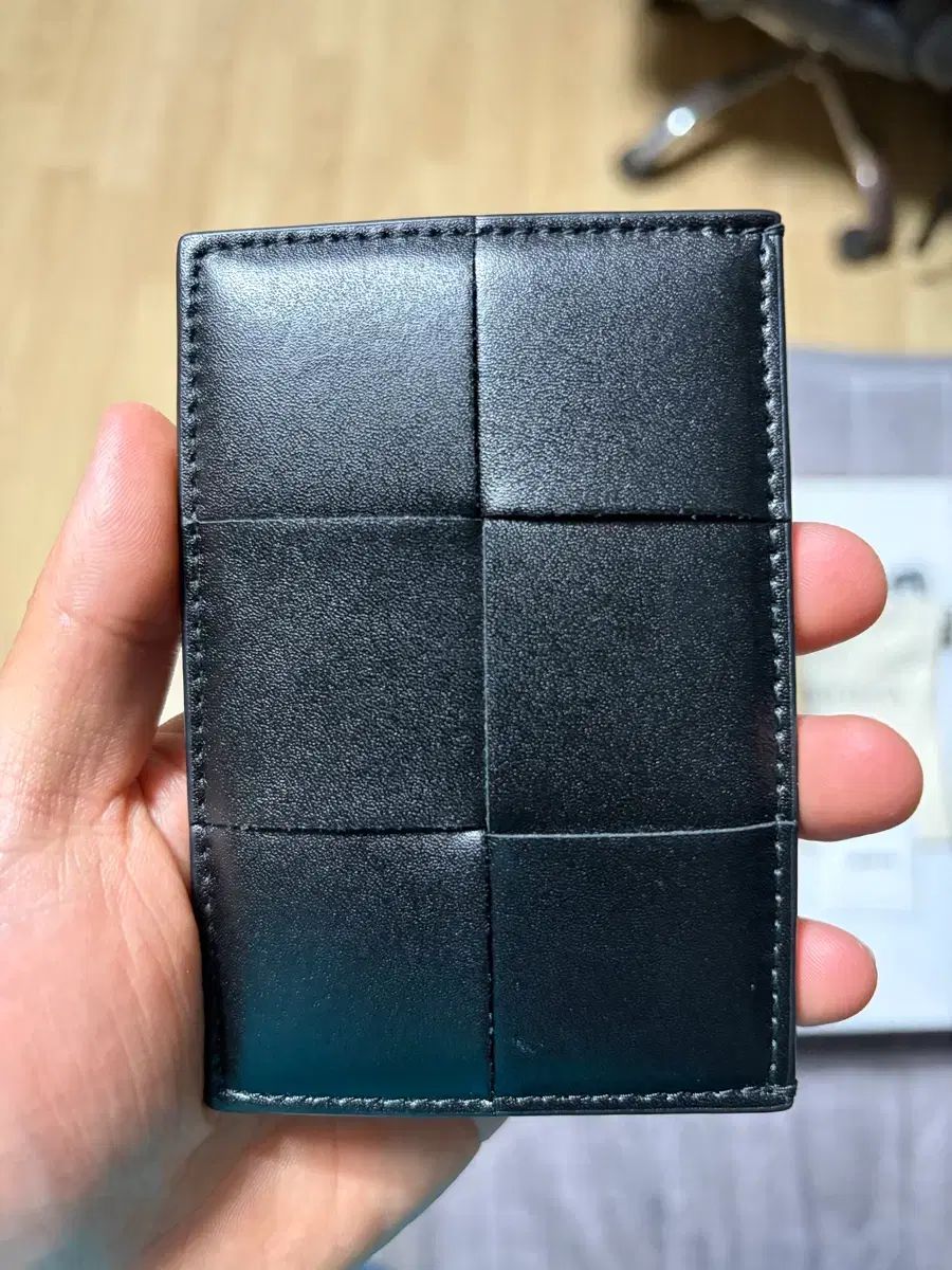 ボッテガ・ヴェネタ カードウォレット ブラック