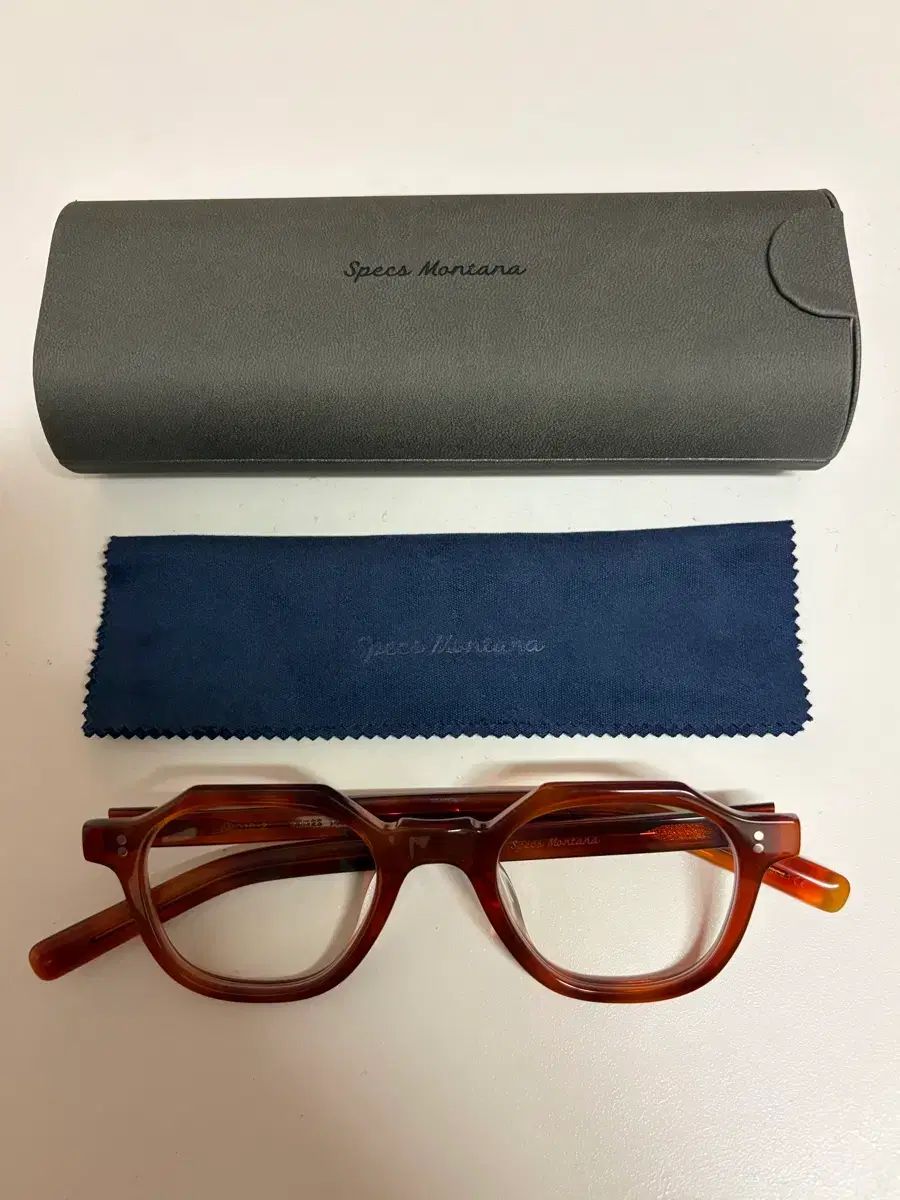 Specs Montana(スペックスモンタナ) smo10-2