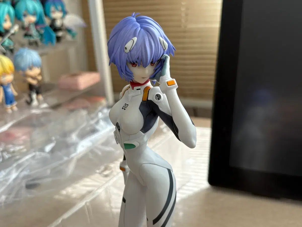 カドカワ エヴァンゲリオン 綾波 レイ スケール フィギュア