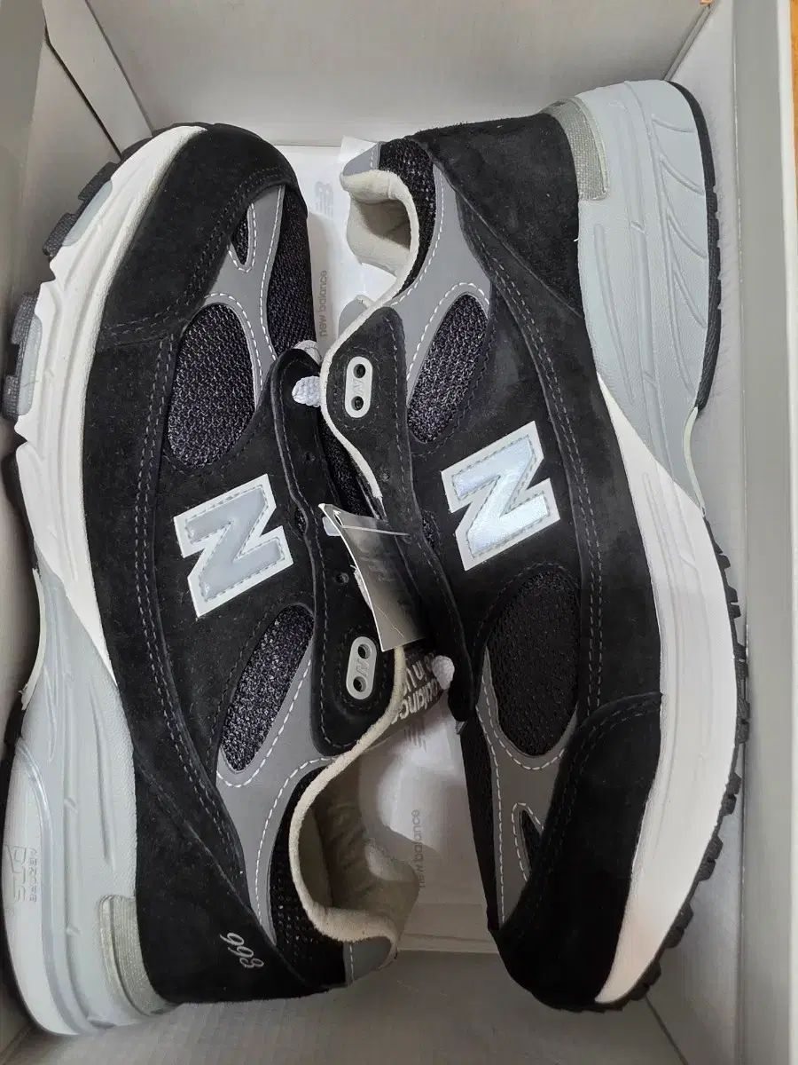 新品 ニューバランス 993 BK 270cm/8UK