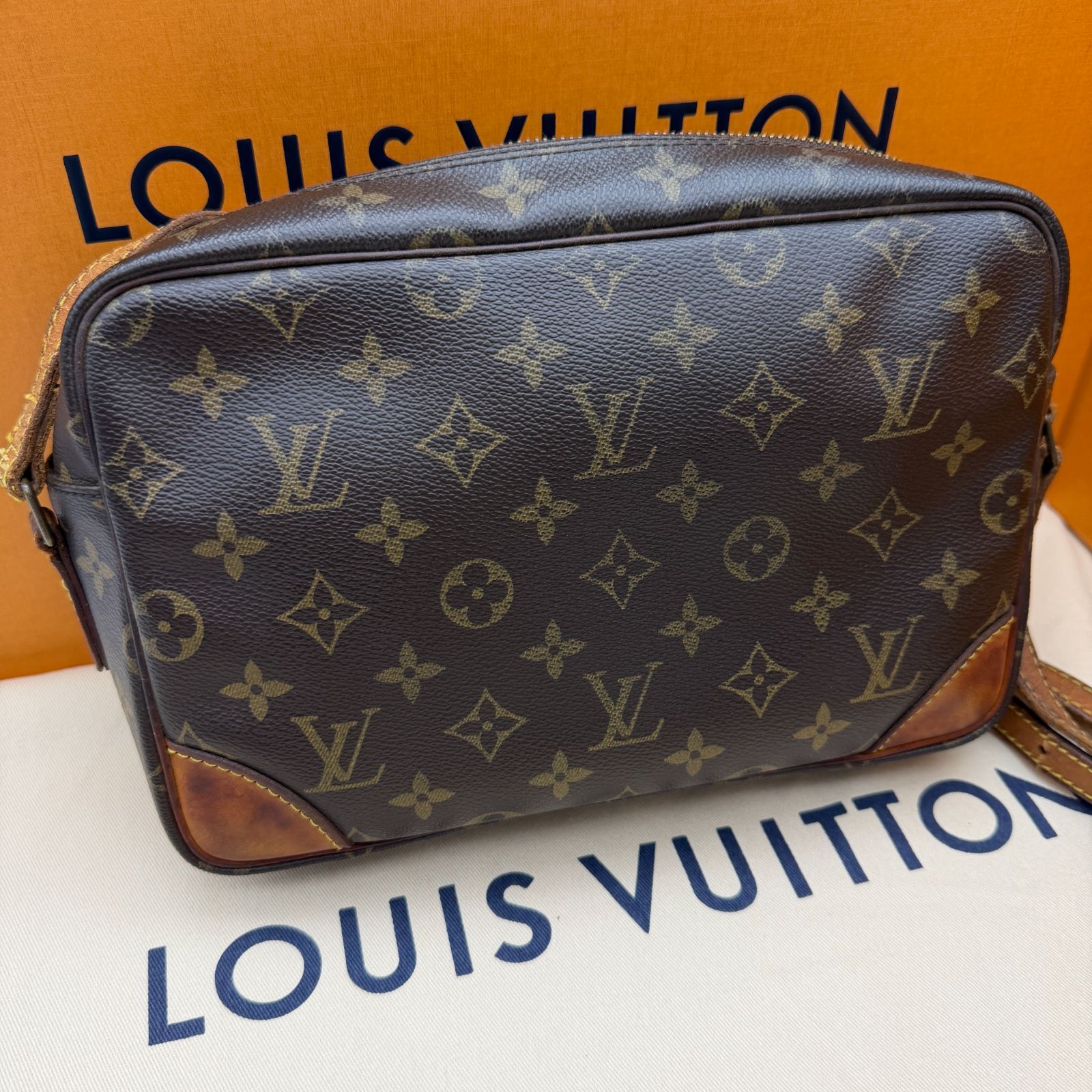 LOUIS VUITTON ショルダーバッグ モノグラム トロカデロ27 - メルカリ