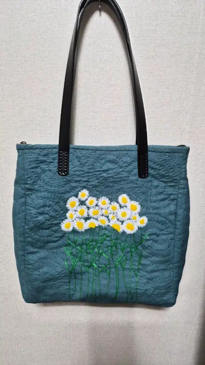 デイジー花 刺繍 キルティング トートバッグ