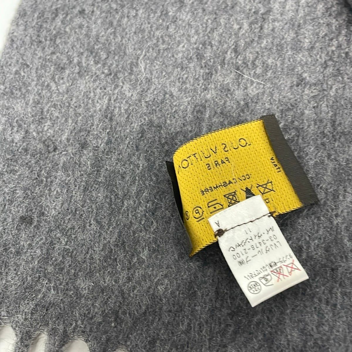 LOUIS VUITTON(ルイヴィトン) マフラー - グレー ロゴ カシミヤ - メルカリ