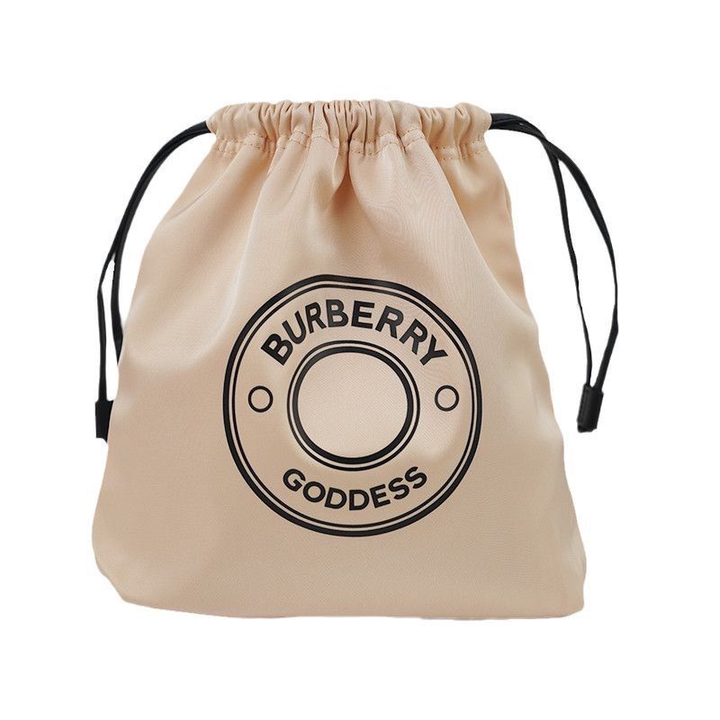 予約商品】バーバリーBurberryの正規ノベルティ巾着ポーチ - メルカリ