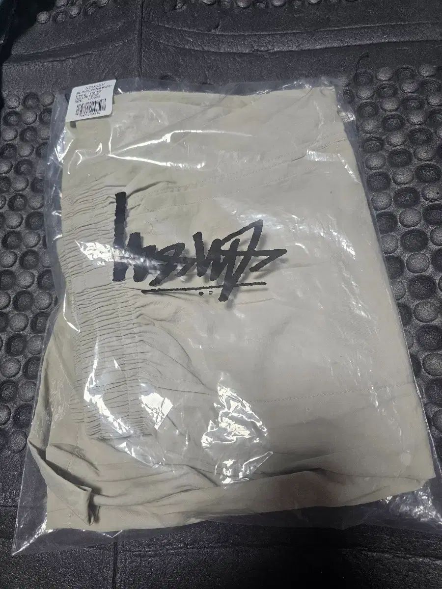 STUSSY ハーフパンツ ベージュ L