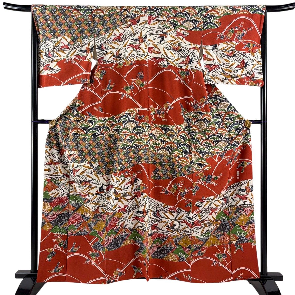 【美品】 訪問着 身丈160.5cm 裄丈67cm M 袷 五味桂子 落款 花鳥 山並み 縮緬 赤茶 正絹 逸品 【中古】