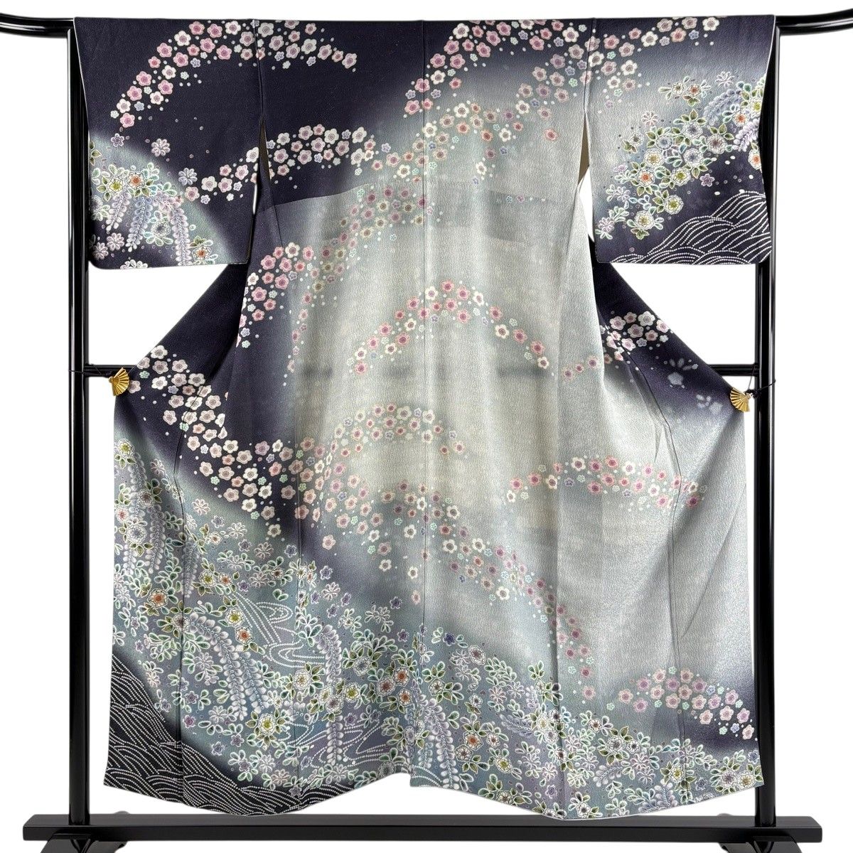 訪問着 身丈152cm 裄丈66cm M 袷 草花 銀通し ぼかし 濃紫 正絹 名品 【中古】