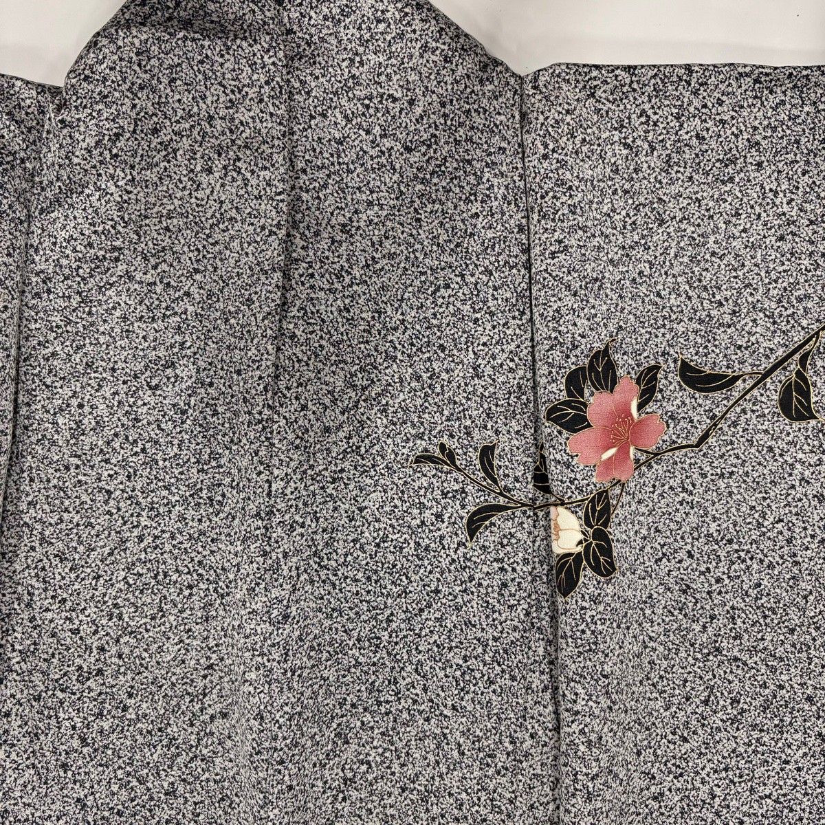 美品】 訪問着 身丈161cm 裄丈66.5cm M 袷 枝花 金彩 ぼかし 黒灰 正絹