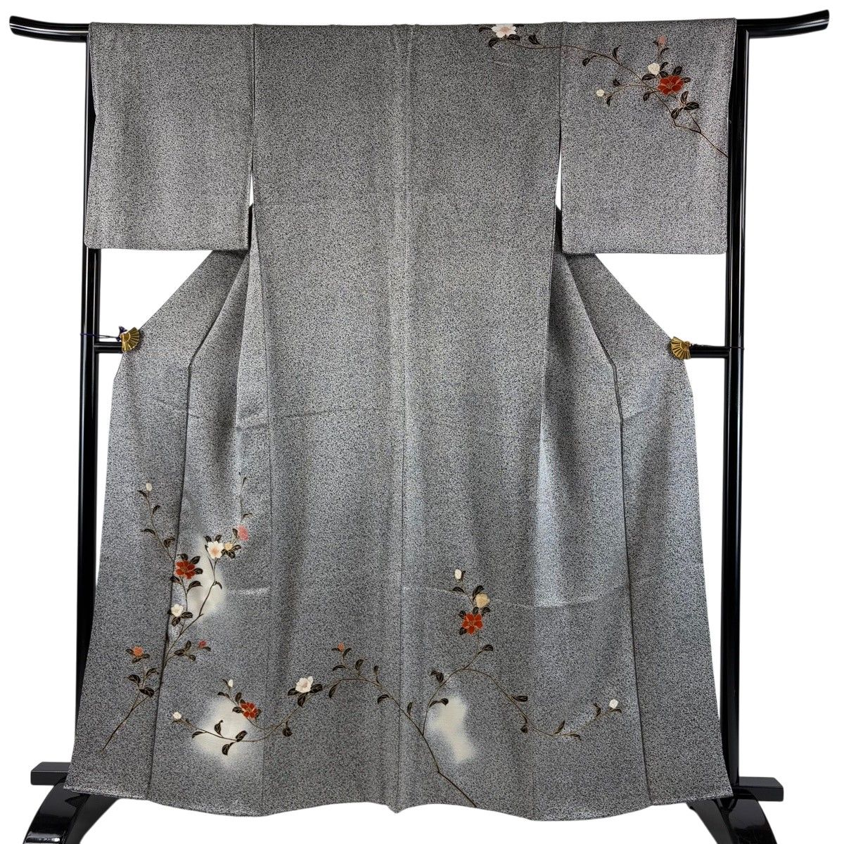 美品 訪問着 黒 枝花 金彩加工 身丈158cm 裄丈68cm お洒落 美品】 訪問着 身丈161cm 裄丈66.5cm M 袷 枝花 金彩 ぼかし 黒灰 正絹