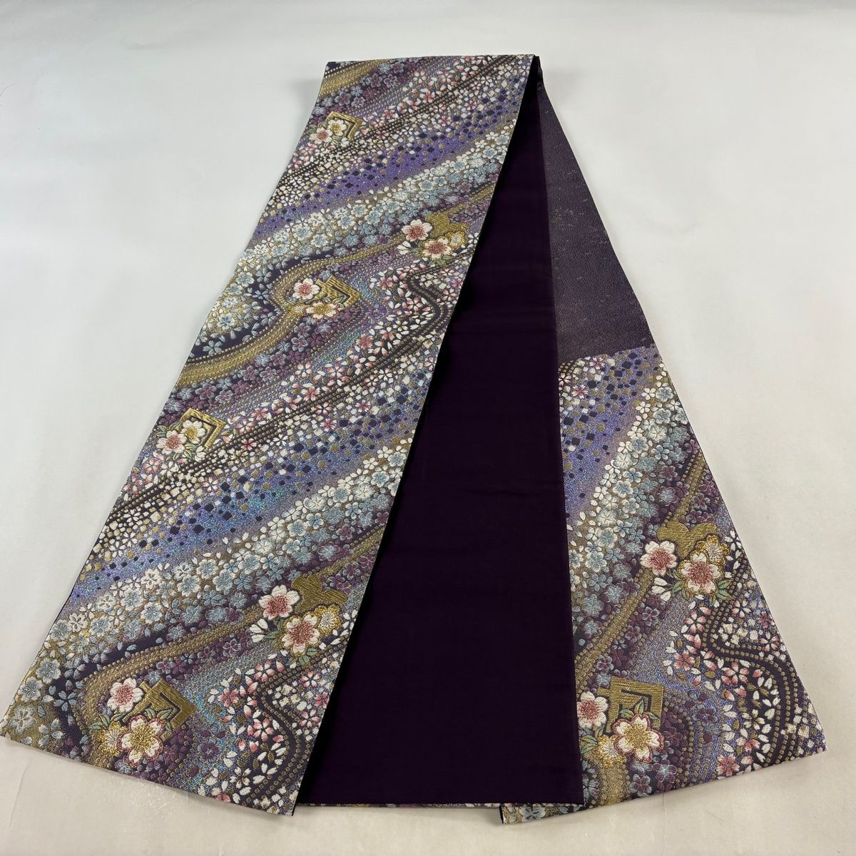 【美品】 袋帯 秀品 やまと 源氏香 桜 箔 唐織 紫 六通 正絹 【中古】