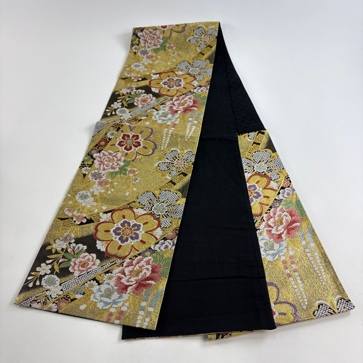 袋帯 美品 秀品 風景 金閣寺 金糸 刺繍 金色 六通 正絹 【中古 