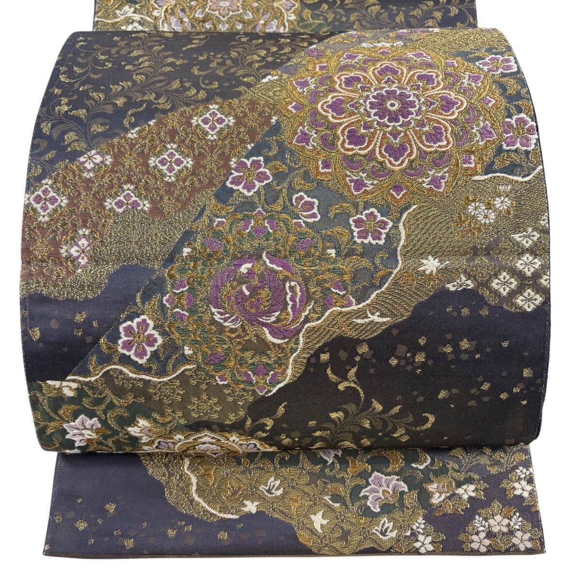 【美品】 袋帯 逸品 じゅらく 落款 帝王紫 華文 草花 箔 金糸 青紫 お太鼓柄 正絹 【中古】