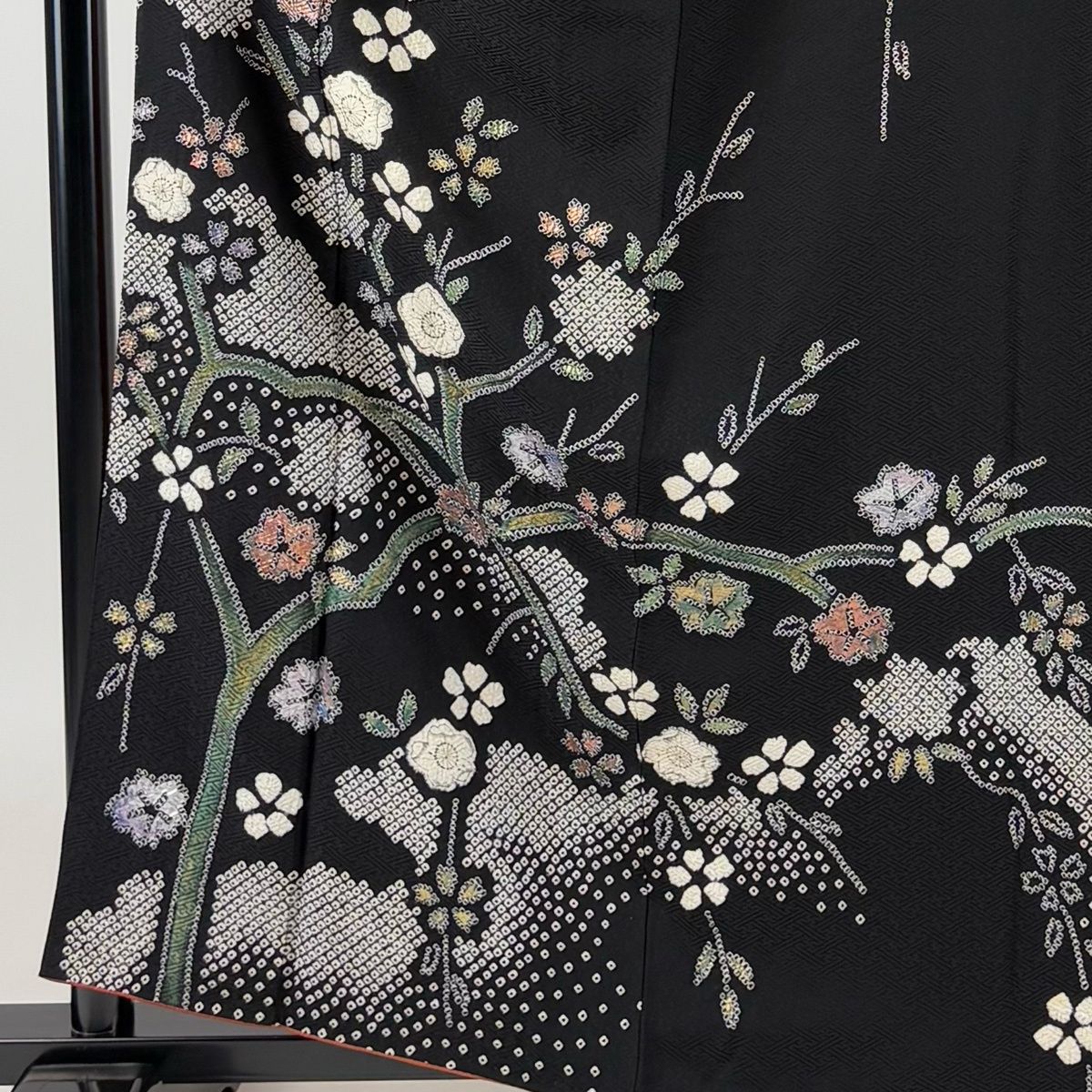 訪問着 身丈160.5cm 裄丈64.5cm M 袷 辻が花柄 枝梅 絞り 金銀彩 黒